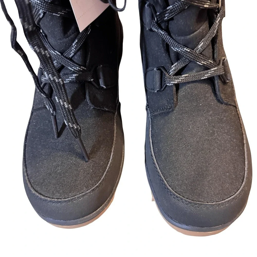 Universal Thread Carla‎ Winter Snow Boots Women Sz 6 Waterproof Thermolite NEW